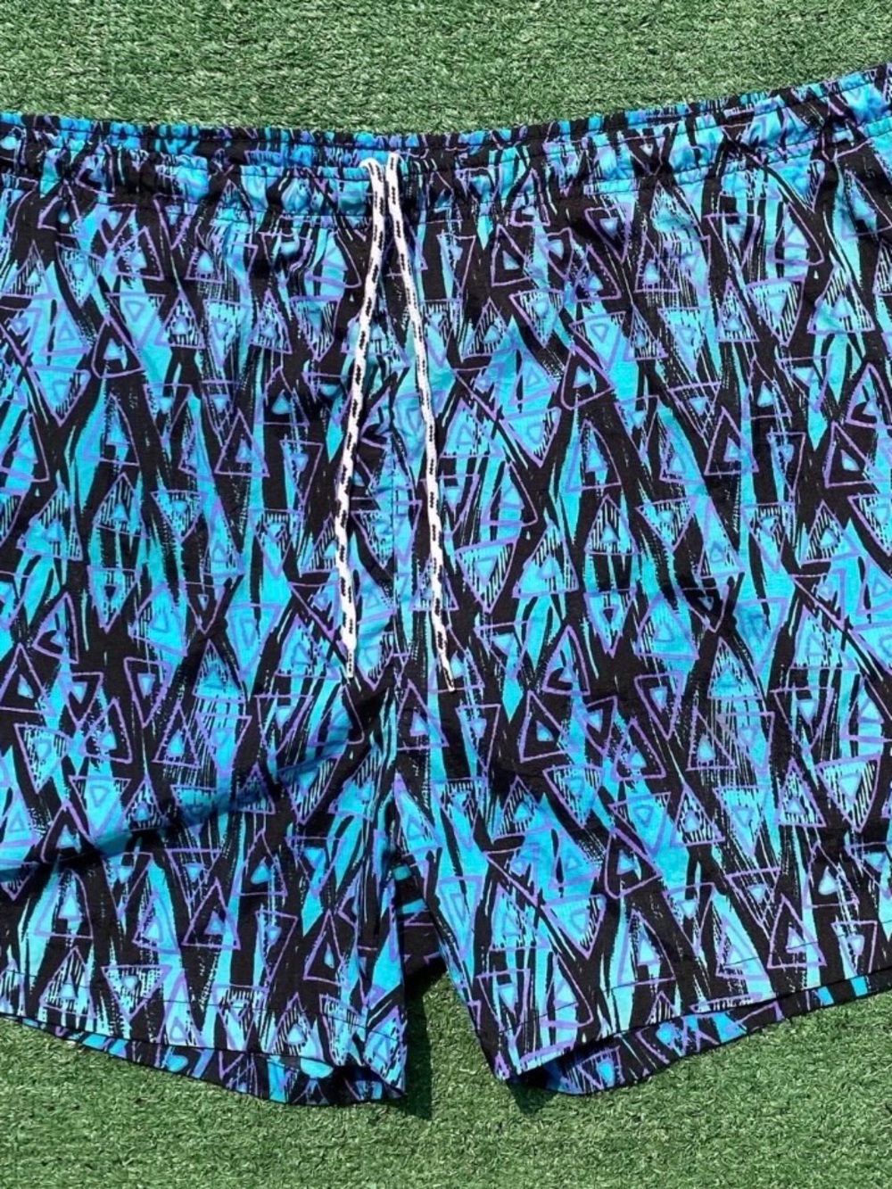 VTG 90’s Navigata By Bugle Boy Geometric Patterned Lined Swim Shorts Men’s Large